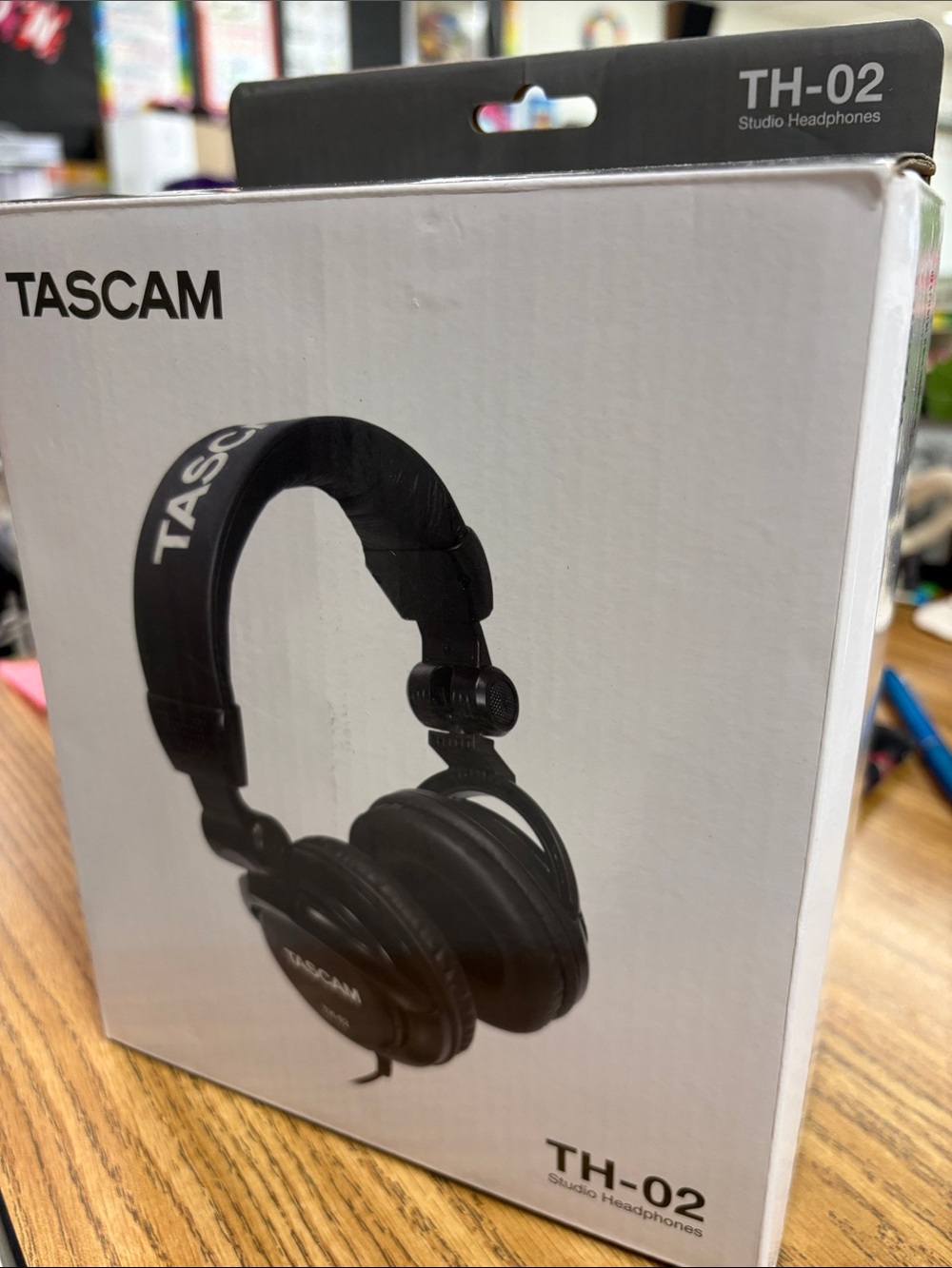 TASCAM TH-02 Studio Headphones - Black